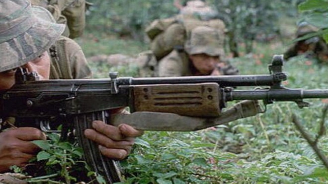 Guatemalan soldier.jpg